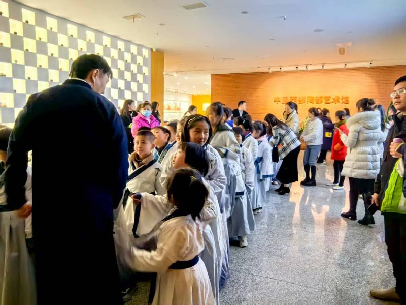 文化赋能：赤峰魔创文旅挖掘城市文化资源的实践探索